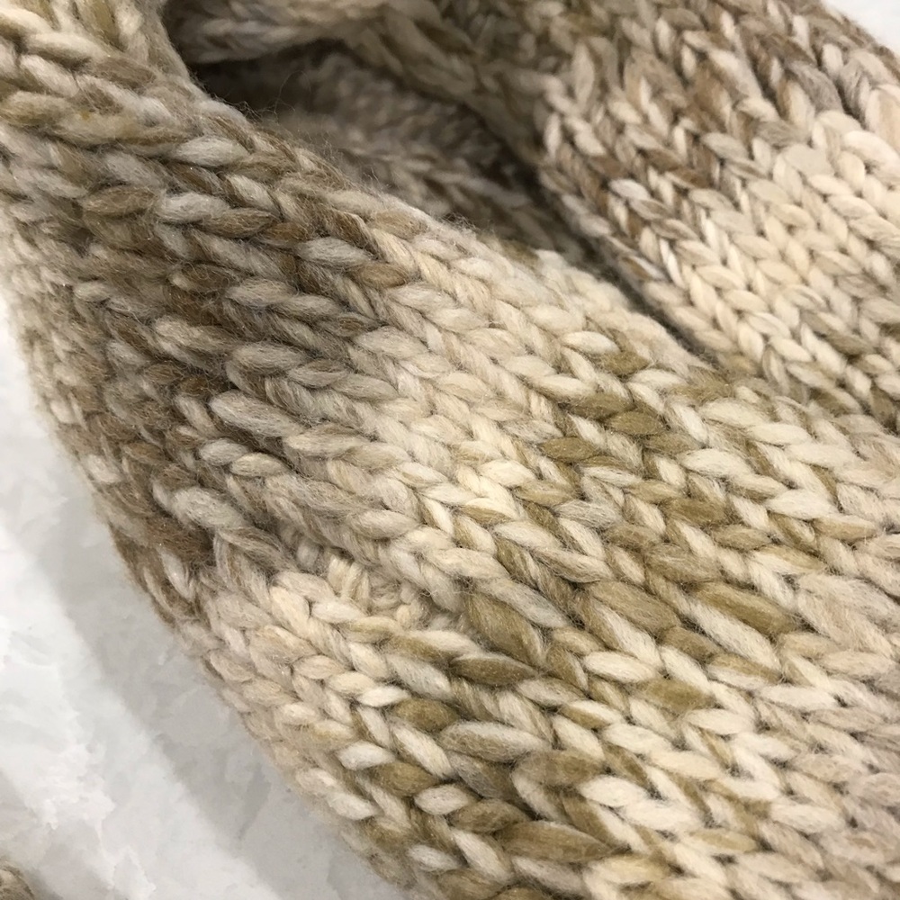 Scarf - Picture 7 of 7
